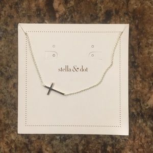 stella & dot cross neckless